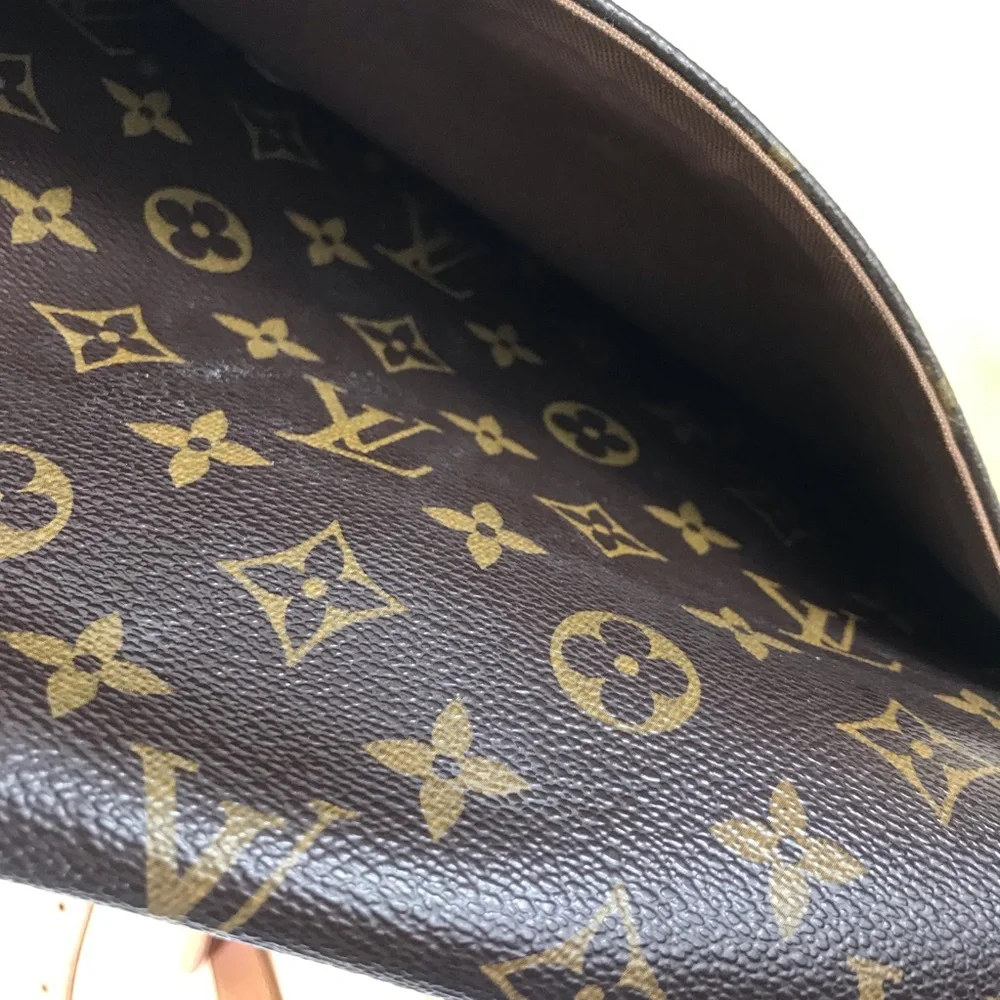 ๐โจAUTHENTIC โจ๐LOUIS VUITTON CROSSBODY - Picture 14 of 16